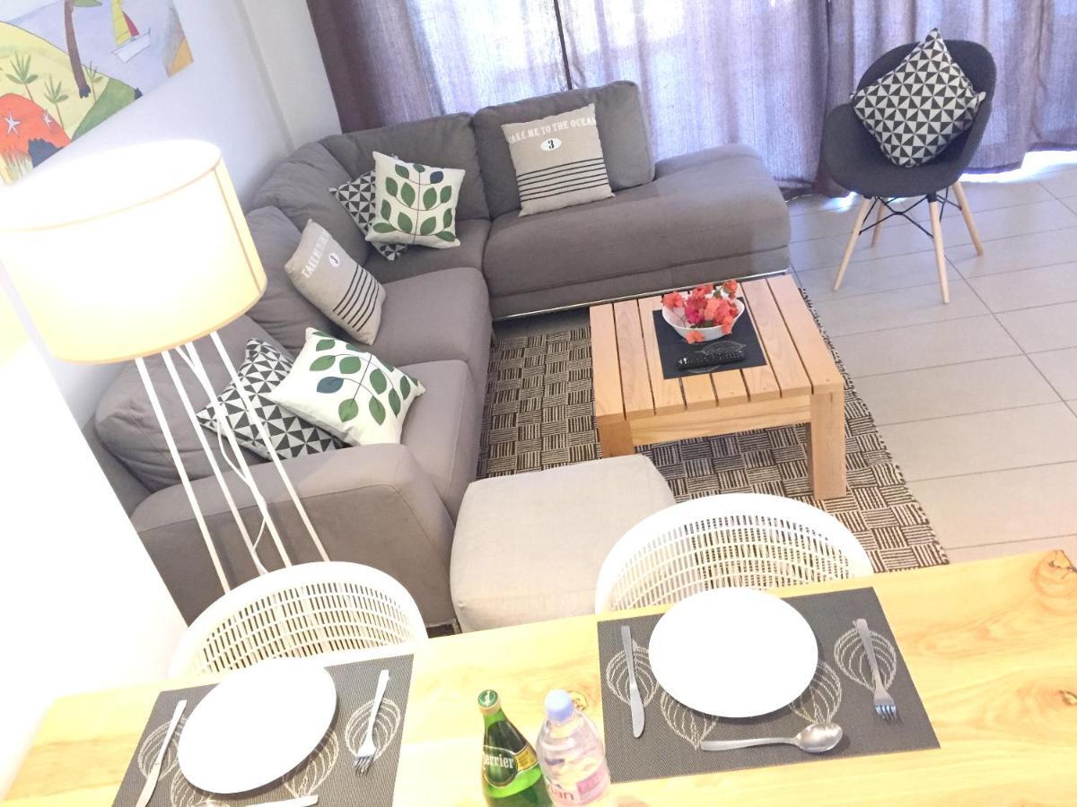 Apartment With 3 Bedrooms In Roches Noires, With Wonderful Sea View, Shared Pool, Terrace Riviere du Rempart Exterior photo