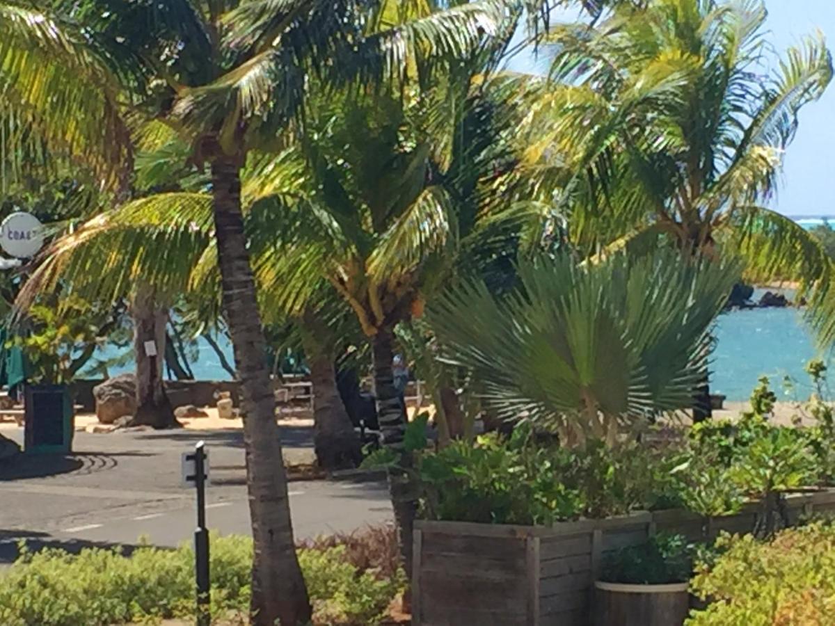 Apartment With 3 Bedrooms In Roches Noires, With Wonderful Sea View, Shared Pool, Terrace Riviere du Rempart Exterior photo